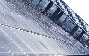 Shanghai solar energy engineering center roof powe